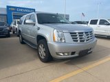 Used 2010 Cadillac Escalade ESV AWD image 2