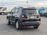 Used 2019 Jeep Renegade Latitude w/ Cold Weather Group image 6