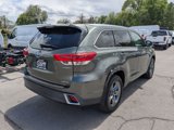 Used 2017 Toyota Highlander Limited image 3