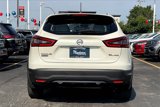 Used 2021 Nissan Rogue Sport SL image 3
