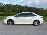 Used 2020 Toyota Corolla LE image 2