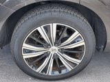 Certified 2022 Volvo XC60 B5 Inscription w/ Protection Package Premier image 5