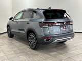 New 2025 Volkswagen Taos SE image 5