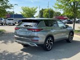Used 2023 Mitsubishi Outlander SE image 5