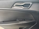 Used 2023 Kia Sportage LX image 6