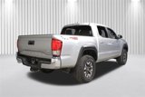 Used 2017 Toyota Tacoma 4x4 Double Cab image 3