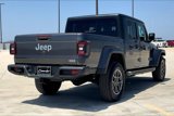 Used 2020 Jeep Gladiator Overland image 2