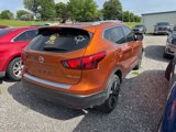 Used 2017 Nissan Rogue Sport SL w/ SL Premium Package image 3