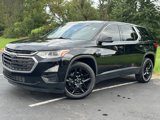Used 2021 Chevrolet Traverse LS image 2