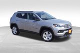 Certified 2022 Jeep Compass Latitude w/ Convenience Group image 3