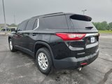 Used 2021 Chevrolet Traverse LT image 2