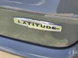 Used 2023 Jeep Compass Latitude image 3