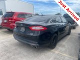Used 2016 Ford Fusion SE w/ Equipment Group 202A image 5