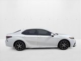 Used 2024 Toyota Camry SE image 4