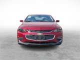 Used 2018 Chevrolet Malibu LT image 2