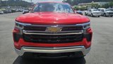 Used 2023 Chevrolet Silverado 1500 LT image 2
