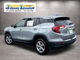 Used 2024 GMC Terrain SLE image 3