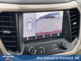 Used 2021 GMC Acadia Denali w/ Denali Technology Package image 3