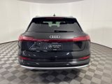 Used 2019 Audi e-tron Prestige w/ Prestige Package image 4