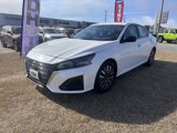 Used 2024 Nissan Altima 2.5 SV image 3