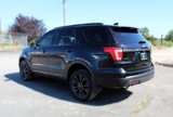 Used 2017 Ford Explorer XLT image 5