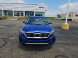 Certified 2023 Kia Seltos LX image 2