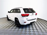 Used 2017 Jeep Grand Cherokee Altitude image 6