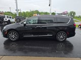New 2025 Chrysler Pacifica Pinnacle image 5