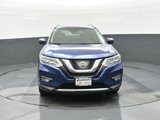 Used 2017 Nissan Rogue SL w/ SL Premium Package image 3