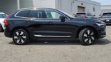 Used 2023 Volvo XC60 T8 Ultimate image 2