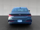 Used 2025 Hyundai Elantra SE w/ Cargo Package image 4