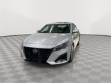 Used 2024 Nissan Altima 2.5 SV w/ SV Premium Package image 4