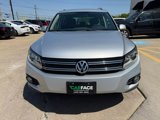 Used 2013 Volkswagen Tiguan SE image 2