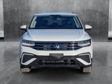 Used 2024 Volkswagen Tiguan SE image 2