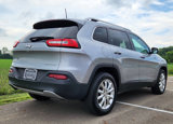 Used 2016 Jeep Cherokee Limited image 4