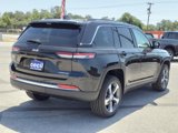 New 2023 Jeep Grand Cherokee Limited w/ Luxury Tech Group II image 2