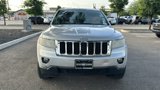 Used 2012 Jeep Grand Cherokee Laredo w/ Laredo E Group image 2