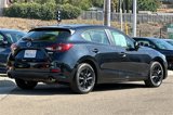 Used 2017 MAZDA MAZDA3 Sport image 5