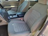 Used 2020 Ford Fusion SE image 4