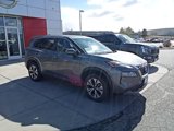 Used 2023 Nissan Rogue SV image 3