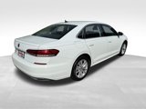 Used 2020 Volkswagen Passat 2.0T SE image 5