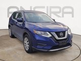 Used 2019 Nissan Rogue S image 2