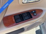 Used 2002 Lexus LX 470 4WD image 3