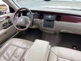 Used 2003 Lincoln Town Car Cartier image 6