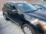Used 2014 Nissan Rogue S image 4
