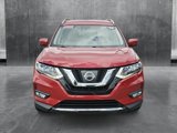 Used 2017 Nissan Rogue SL image 2