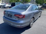 Used 2016 Volkswagen Jetta SE image 4