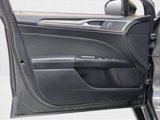 Used 2018 Ford Fusion SE w/ Fusion SE Technology Package image 2