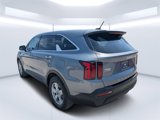Used 2022 Kia Sorento LX image 5