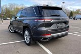 Used 2022 Jeep Grand Cherokee Summit w/ Luxury Tech Group V image 3